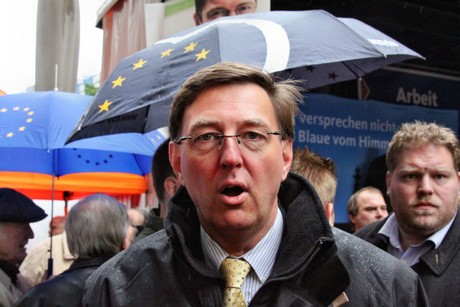 juergen-hollstein