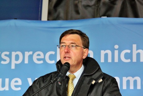 juergen-hollstein