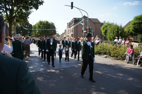 jungschuetzen-St-Petrus-Schuetzenbruderschaft-Birkesdorf