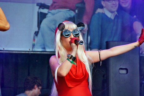 lady-gaga-show