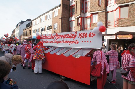 lechenicher-narrenzunft-Kinder-und-jugendtanzgarde
