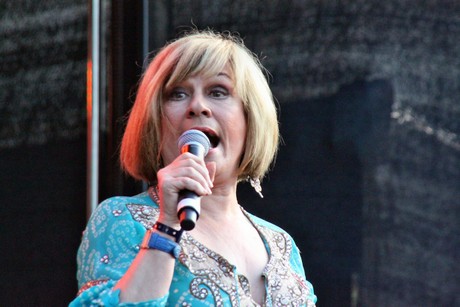 mary-roos