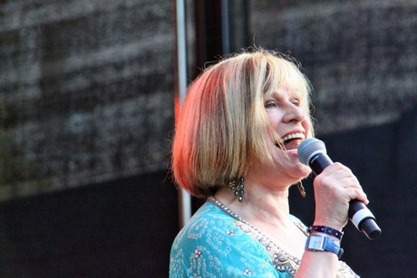 mary-roos