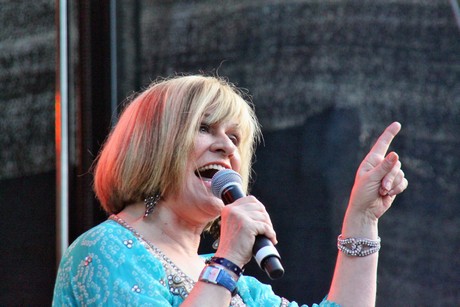 mary-roos