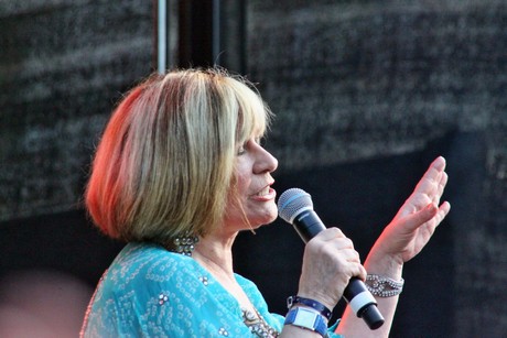 mary-roos
