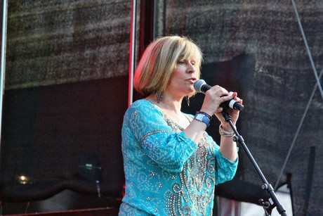 mary-roos