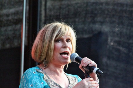 mary-roos