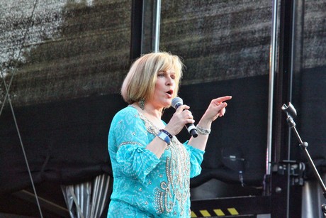 mary-roos