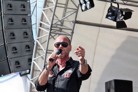 olaf-henning