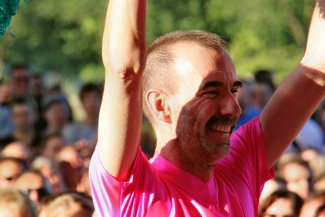 pink-poms