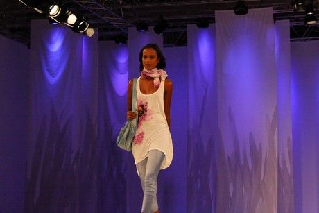 sara-nuru