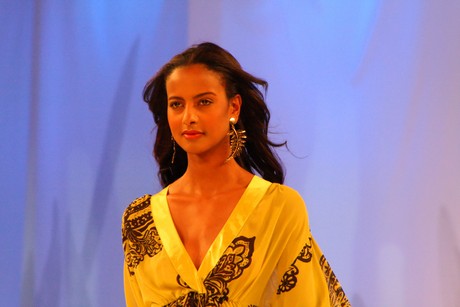 sara-nuru