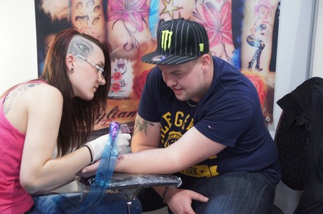 snipes-tattoo-piercing-lounge