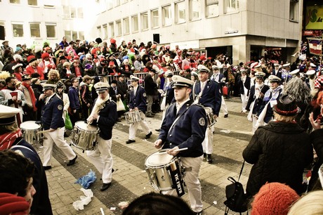 tambourcorps-blau-weiss