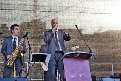 tom-browne-band