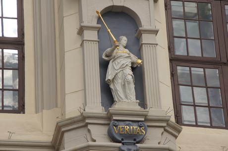 veritas