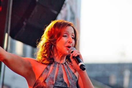 vicky-leandros