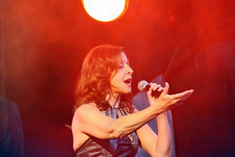 vicky-leandros