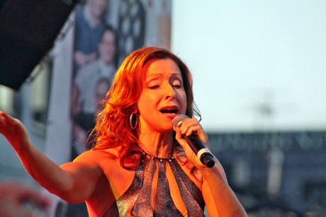 vicky-leandros