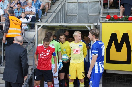 saisoneroeffnung-fc-viktoria